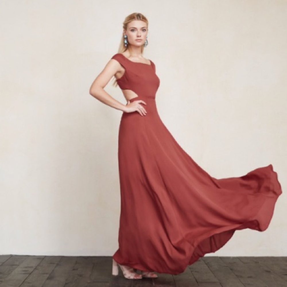Reformation Sera dress in Strawberry